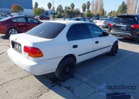 1997 Honda Civic Lx из США, поврежденный, VIN 1HGEJ6575VL000711